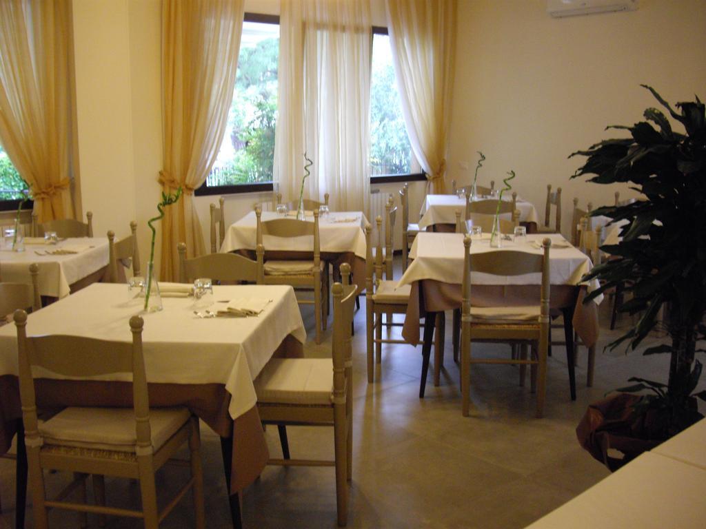 Residenza Hotel Garden Toscolano Maderno Εξωτερικό φωτογραφία